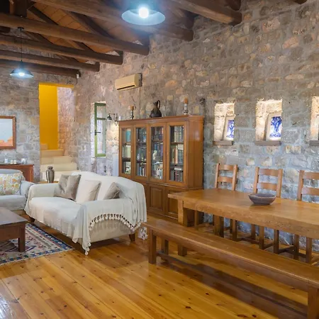 Messenian Serenity * Petrochori (Peloponnese)