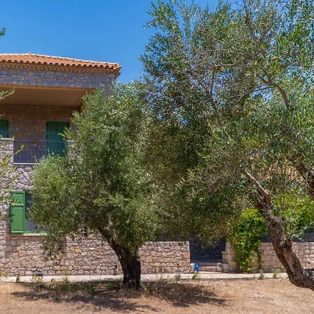 Messenian Serenity Petrochori (Peloponnese)